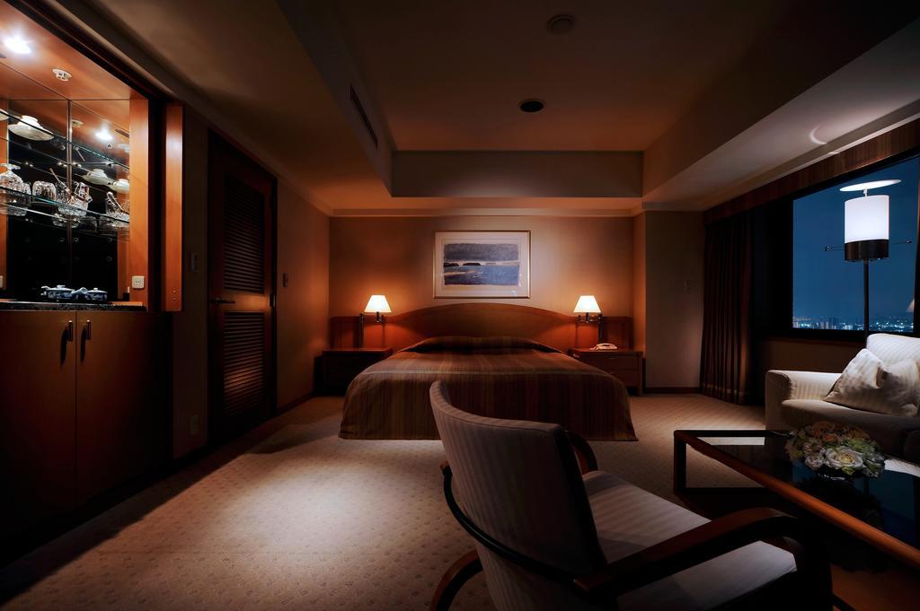 Royal Pines Hotel Urawa Saitama Exterior photo