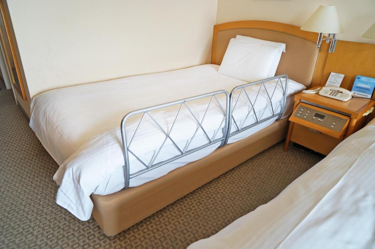 Royal Pines Hotel Urawa Saitama Exterior photo