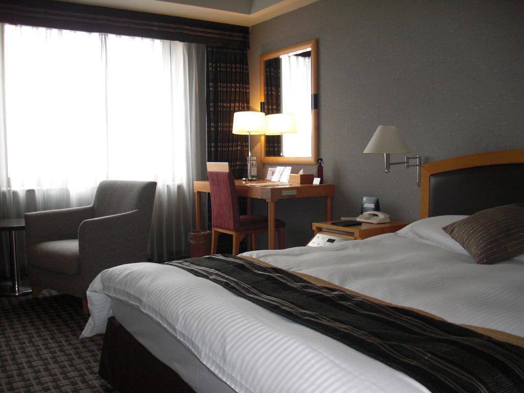 Royal Pines Hotel Urawa Saitama Exterior photo