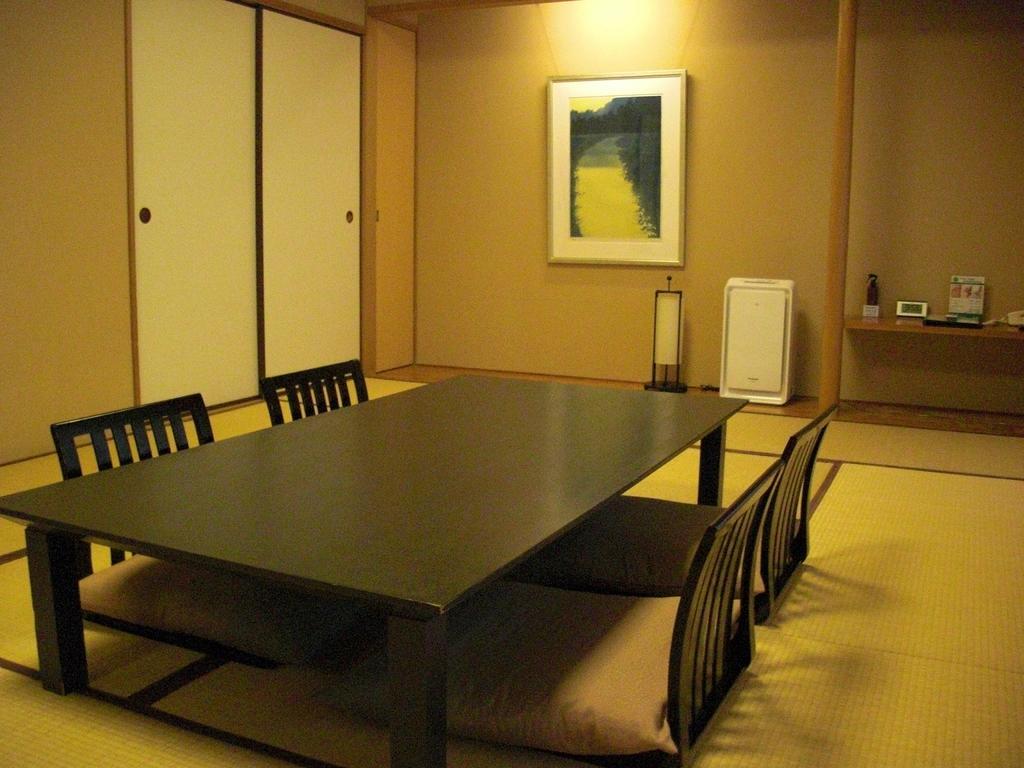 Royal Pines Hotel Urawa Saitama Exterior photo