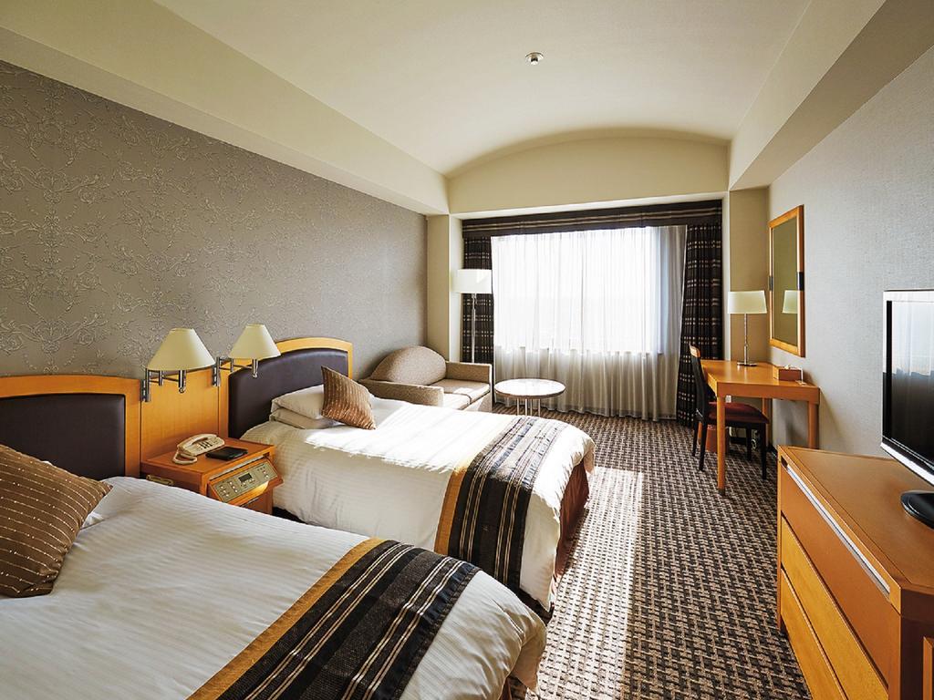 Royal Pines Hotel Urawa Saitama Exterior photo