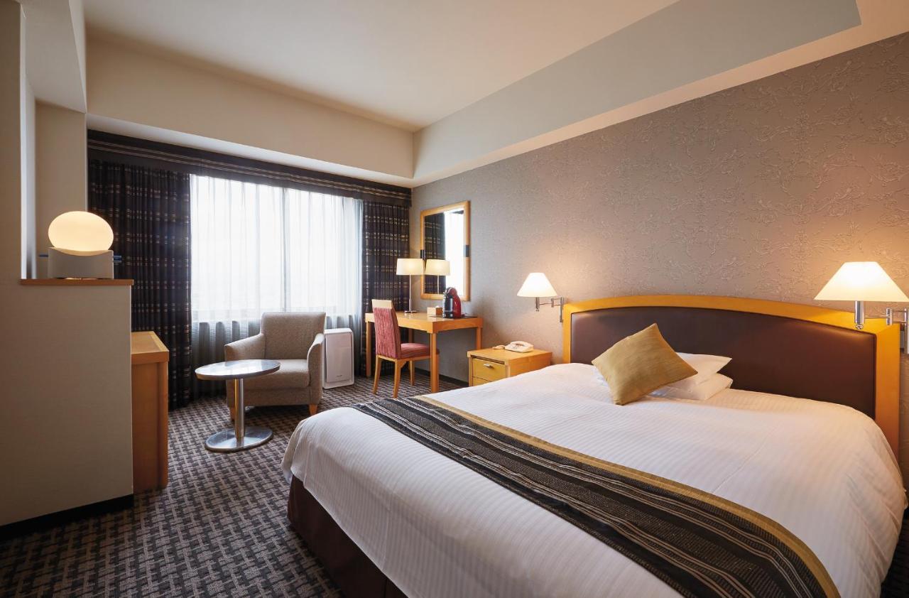 Royal Pines Hotel Urawa Saitama Exterior photo
